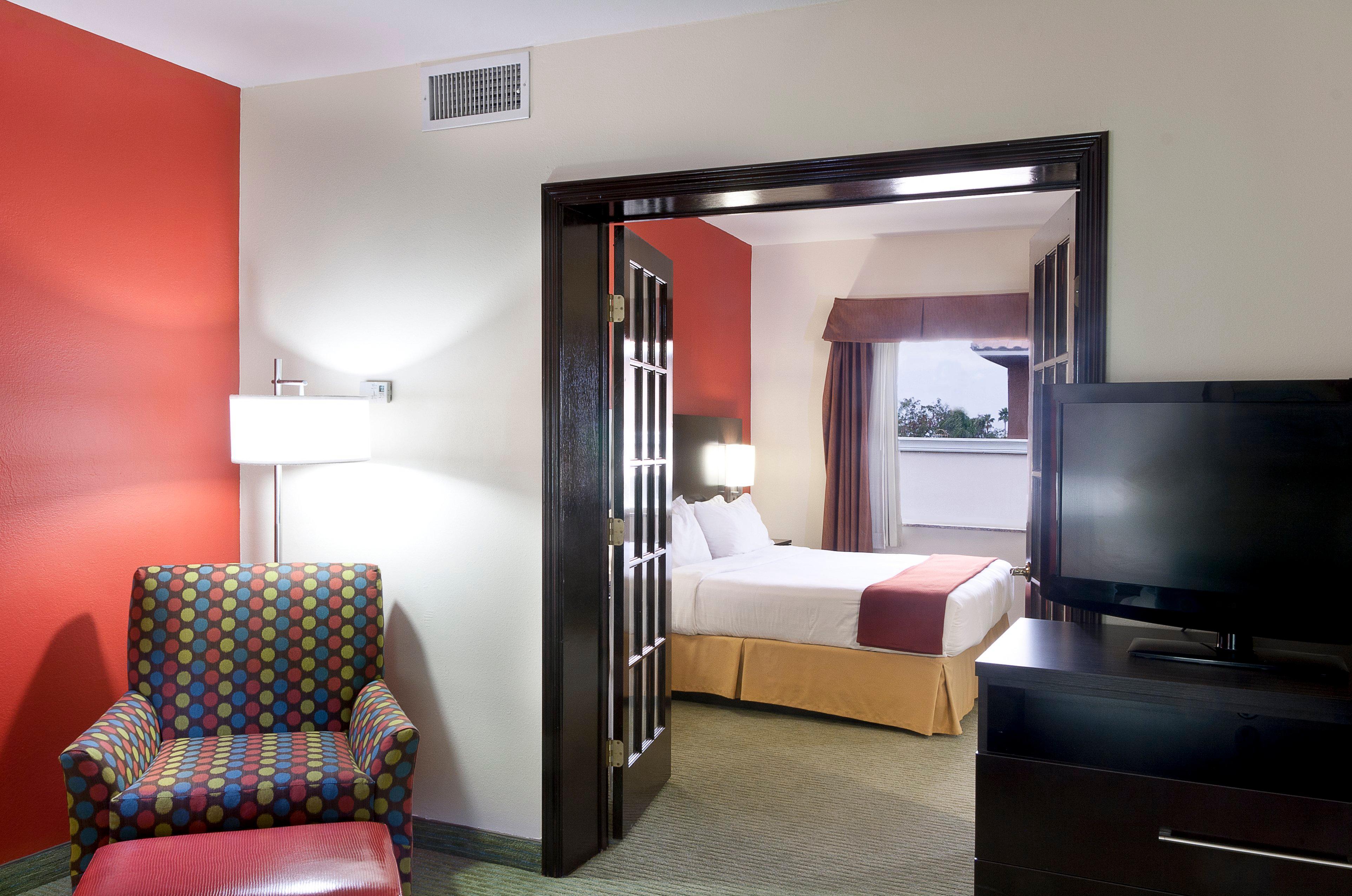 Holiday Inn Express Hotel And Suites Brownsville By Ihg Extérieur photo