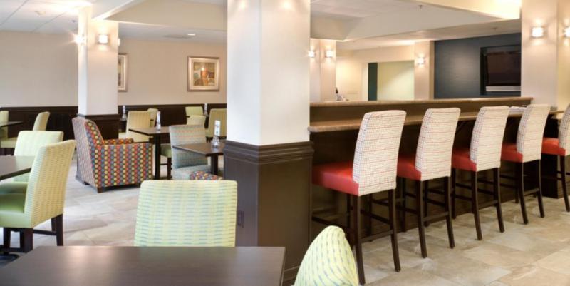 Holiday Inn Express Hotel And Suites Brownsville By Ihg Extérieur photo