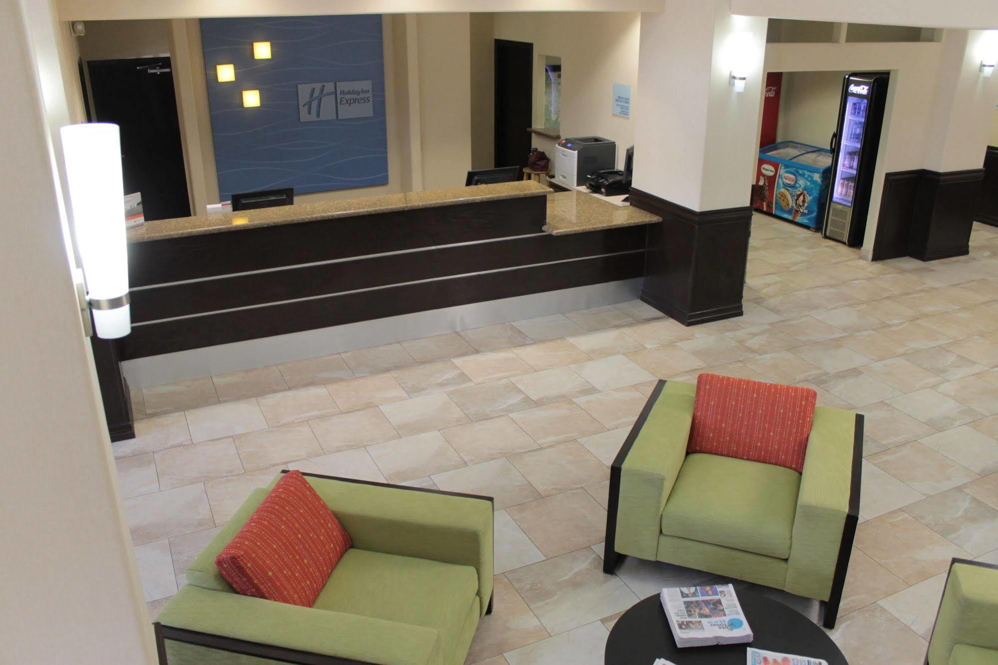 Holiday Inn Express Hotel And Suites Brownsville By Ihg Extérieur photo