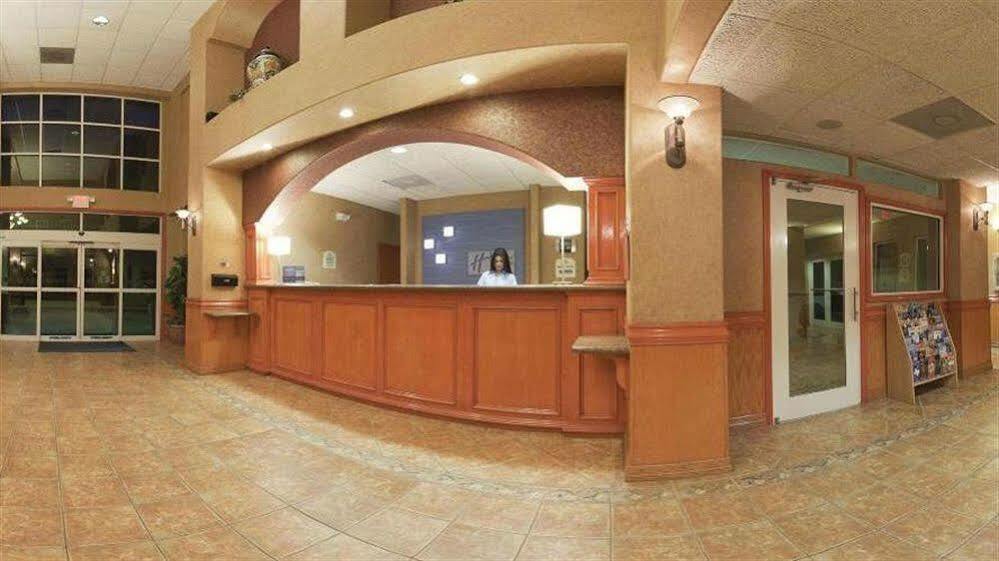 Holiday Inn Express Hotel And Suites Brownsville By Ihg Extérieur photo